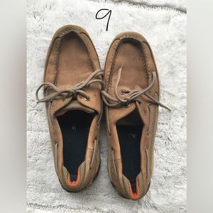 Sperry boat shoes